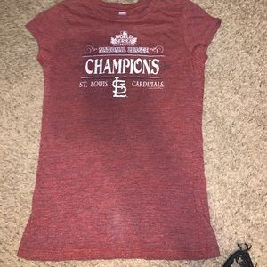 Women’s Cardinals shirt